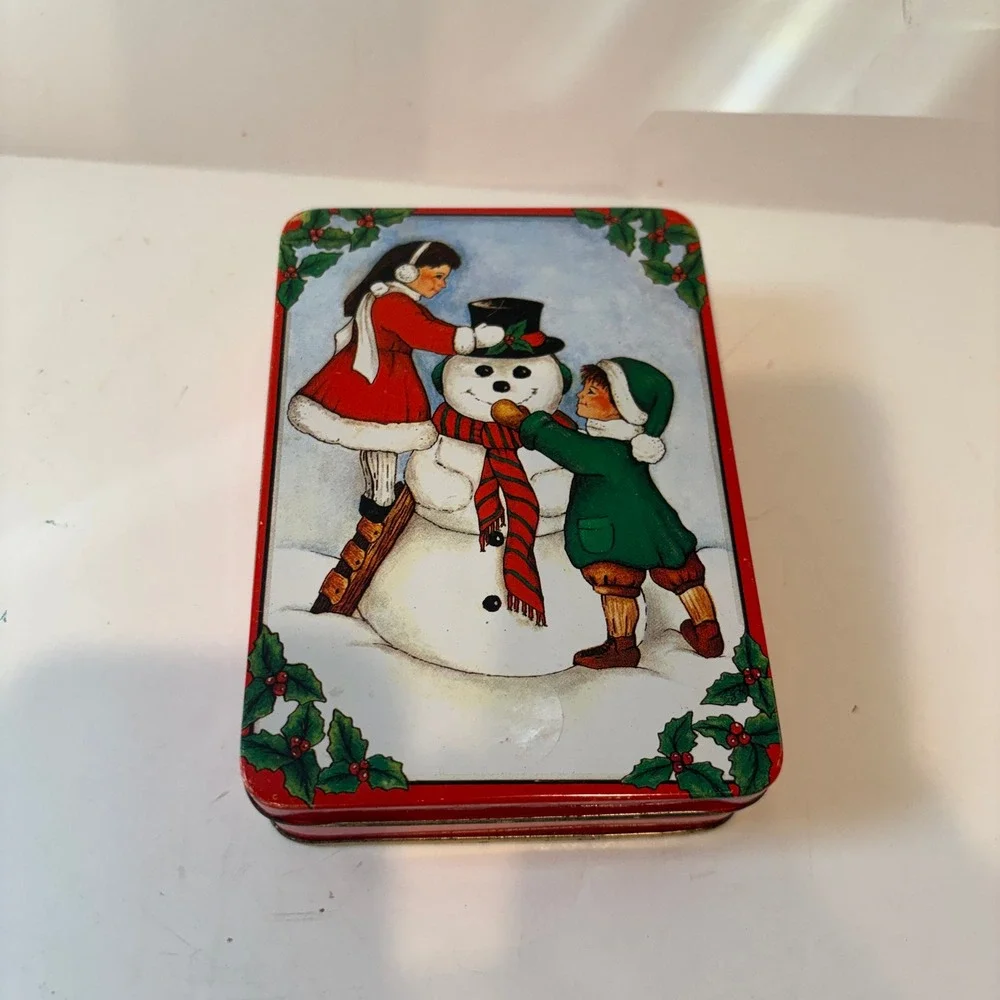 Vintage 1986 Christmas Around The World Snowman Soap Set in Decorative Tin